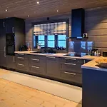 Modern With Inout In Great Area Hébergement de vacances