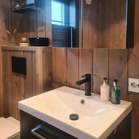 בית נופש Modern With Inout In Great Area *