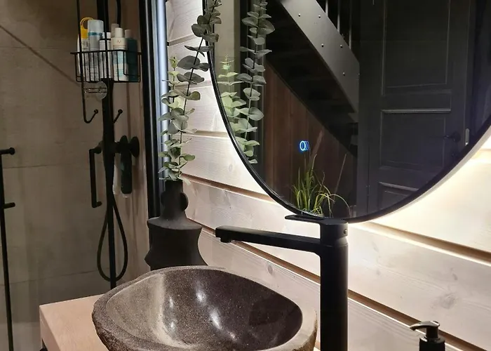 Modern With Inout In Great Area Brunstad